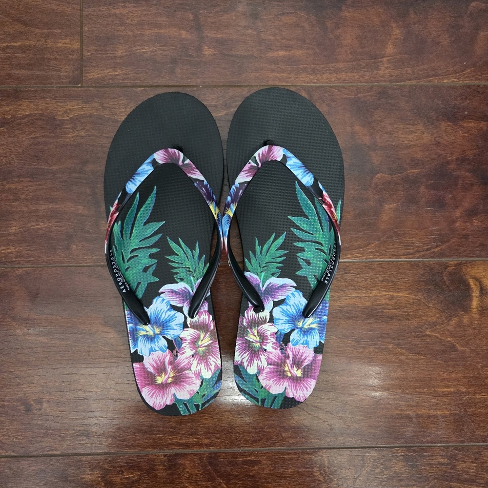 Aeropostale Hibiscus Floral Black Flip-Flops Size 6 Beach Tropical Vacation - Picture 5 of 7